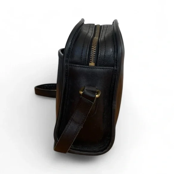 Vintage Coach Metropolis Zip CrossBody Bag #9087 - Picture 3 of 8